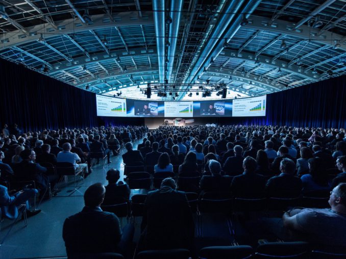 18_Franck_Cohen_S4HANA_Cloud_SAP_Forum_c_SAP_A.Hross-OpusMarketing (2) 1.300 Teilnehmer kamen zum Launch von S/4 HANA als Public-Cloud-Lösung. (c) Franck Cohen