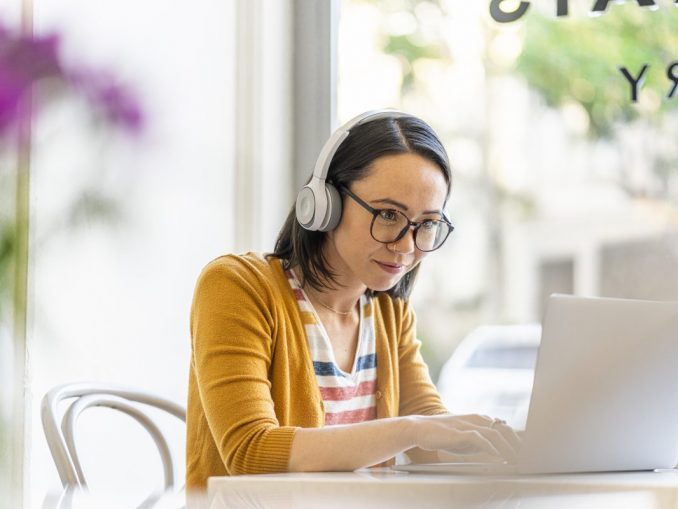 Hybrid Work Egal, ob man von zu Hause oder unterwegs arbeitet: ohne eine schnelle Internetanbindung geht heute gar nichts mehr. (c) Cisco