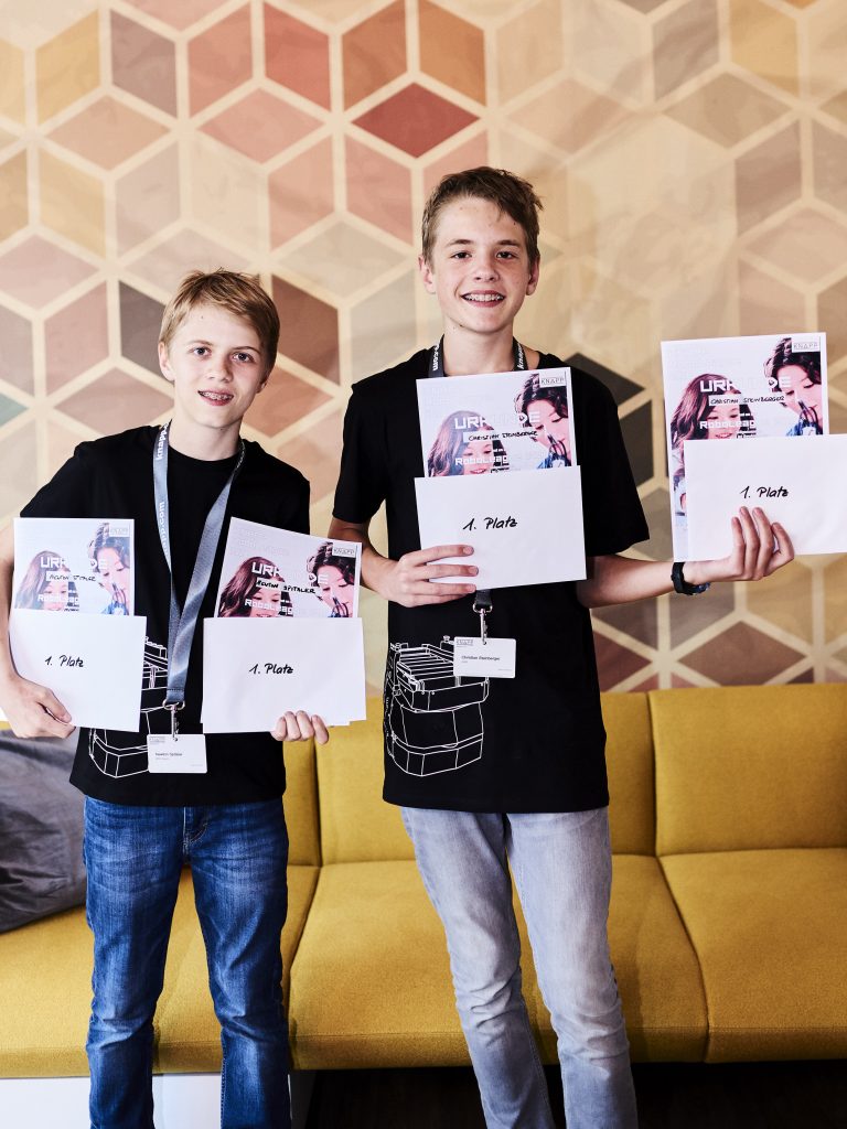 Das Siegerteam von der GIBPLER26 – BRG Kepler/GIPS – mit Newton Spitaler und Christian Steinberger