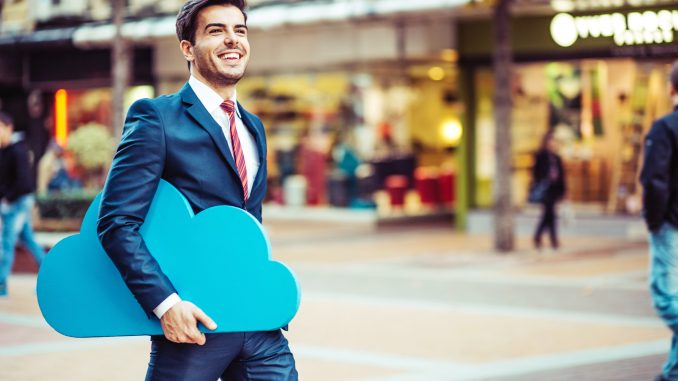 Welche Vorteile die IaaS-Plattform Microsoft Azure gegenüber Outsourcing und Inhouse-Betrieb hat, erfahren Unternehmen in dem kostenlosen Alegri-Leitfaden "SAP on Azure". (c) Alegri