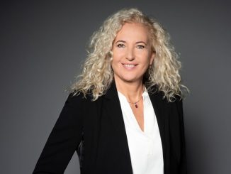 Andrea Wörrlein, Geschäftsführerin von VNC in Berlin und Verwaltungsrätin der VNC AG in Zug: "Wir sehen, dass die Applikationen unabhängiger von Geräten, Betriebssystemen und proprietären Beschränkungen werden und dabei gleichzeitig immer anwenderfreundlicher. Software, die diesen Ansprüchen nicht gerecht wird, hat es zunehmend schwer, sich am Markt zu behaupten." (c) VNC