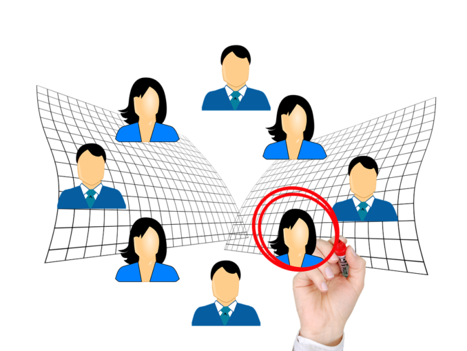 Schon die Begrüßung im Bewerbungsgespräch sagt viel über den Kandidaten aus. (c) pixabay Schon die Begrüßung im Bewerbungsgespräch sagt viel über den Kandidaten aus. (c) pixabay