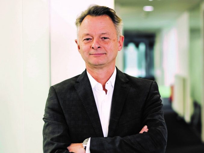 DI_Robert_Pumsenberger_CEO_conova_communications_GmbH_300dpi