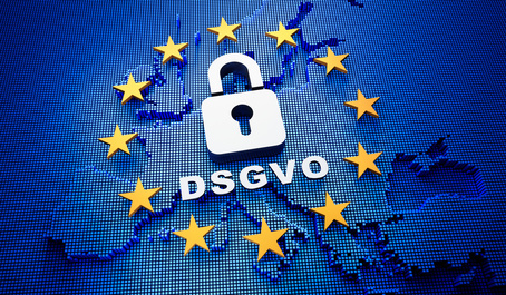DSGVO Insgesamt lässt sich sagen, dass eine Abmahnung kein Grund ist, in Panik zu verfallen. Die Devise lautet: Ruhig bleiben und einen Anwalt oder eine Anwältin einschalten. (c) Fotolia/psdesign1