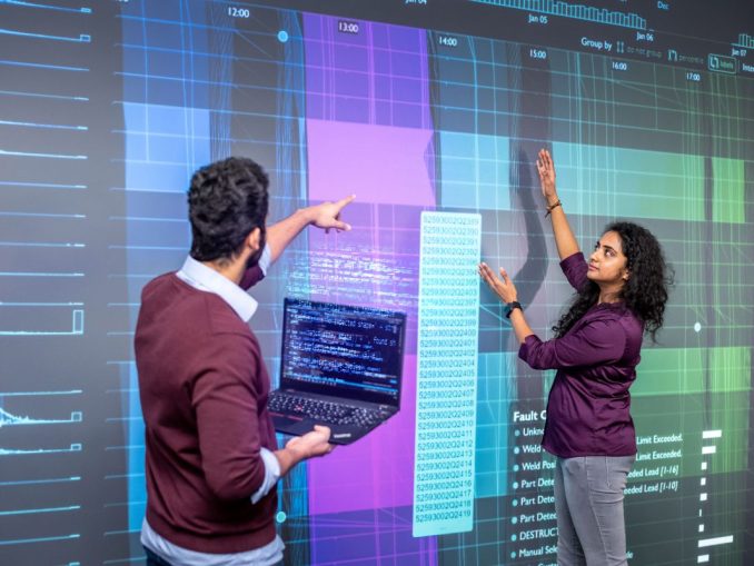 Künstliche Intelligenz_ Daten spielen eine zentrale Rolle. Daten spielen eine zentrale Rolle (c) Bosch