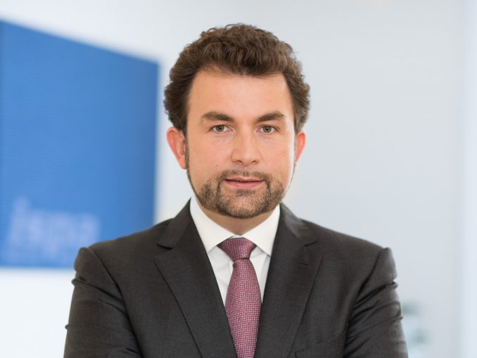 Maximilian Schubert, Generalsekretär ISPA "Österreichs EU-Abgeordnete sollten sich bitte bewusst machen, dass sie am Donnerstag zu Totengräbern des freien Internets und europäischer Startups werden könnten", warnt Maximilian Schubert, Generalsekretär der ISPA. (c) ISPA