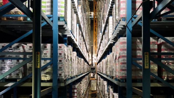 Unternehmen haben oft keine Übersicht über alle Zulieferer in ihrer Supply Chain. (c) Arno Senoner / Unsplash