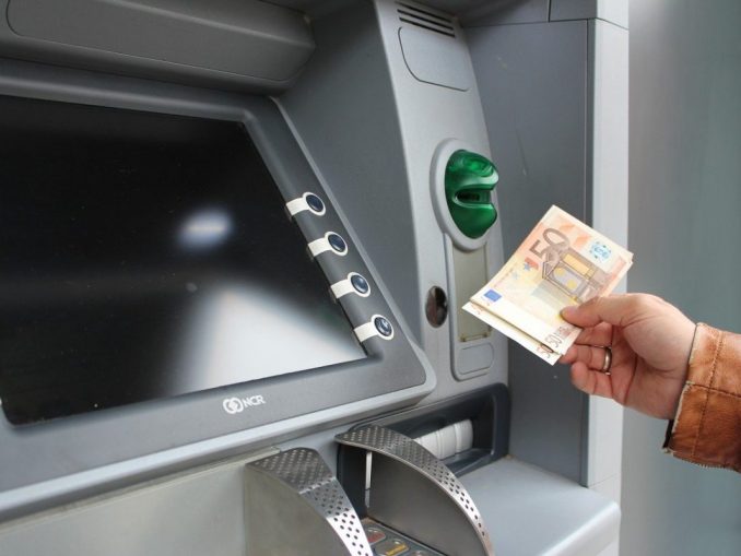 atm-1524871_1280