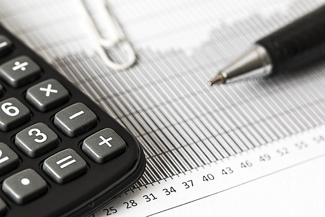 calculator-g1c1c530e6_640