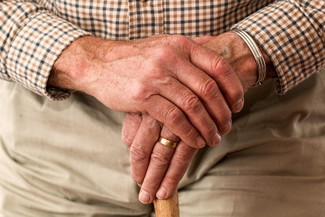 elderly_by_steveBuissinne