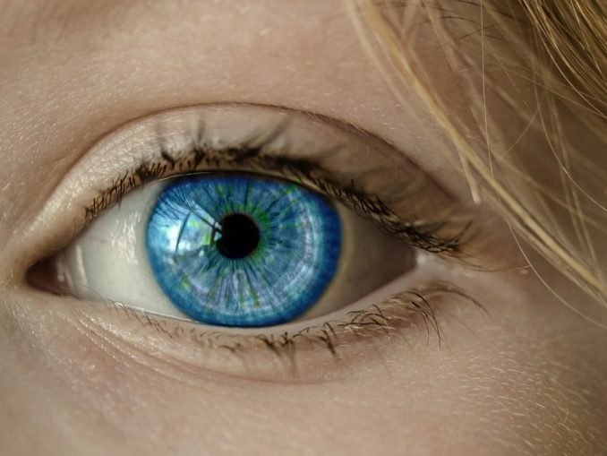 eye-1173863_1280 Eine neue App misst die Pupillengröße exakt aus und misst so die Wachsamkeit. (c) pixabay