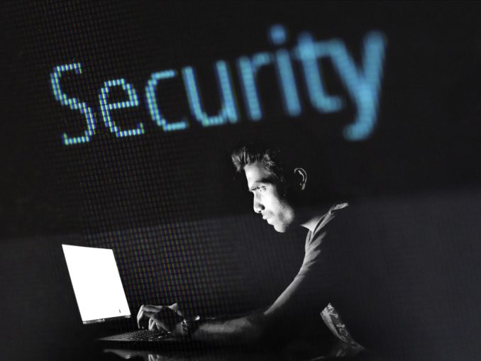 hacking-2964100_1920