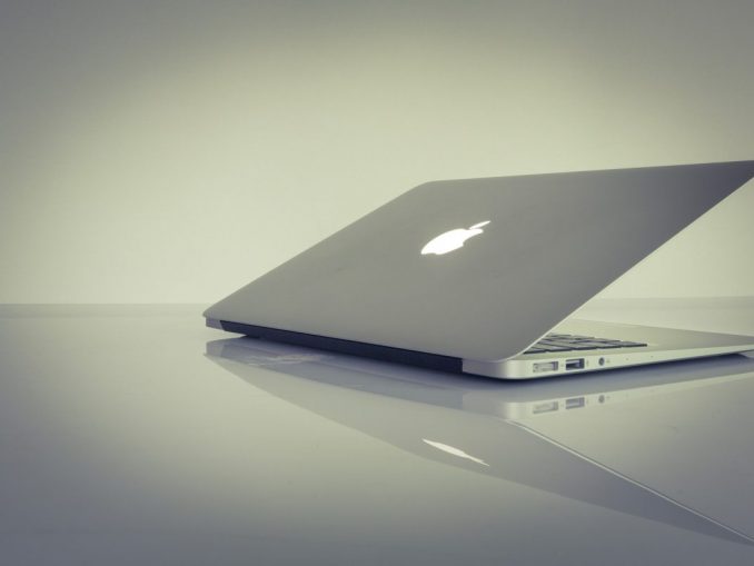 laptop-1742462_1920